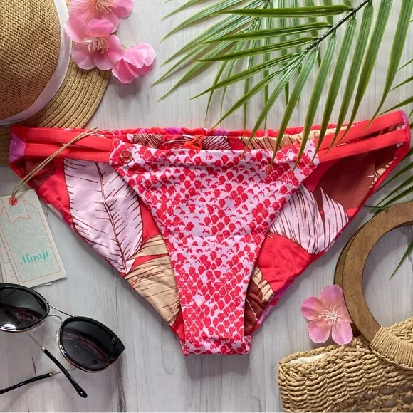 MAAJI ๐บ Cherry Blossom Floral Tropical Tab Side Bikini Bottoms ๐๏ธโฑ๏ธ - Picture 1 of 9